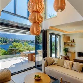 4 Bedroom Villa with Pool, Sumartin, sleeps 8